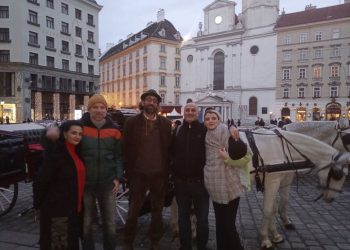 მეეტლე უცებ ფეხზე წამოხტა და მთელ ხმაზე დაცხო “შატილის ასულო“ – რა სიურპრიზი მოუწყო მერაბ მეტრეველს მეეტლემ ავსტრიაში