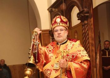 სთხოვა, თუ არა, მეუფე ზენონმა დიდ ბრიტანეთს თავშესაფარი?