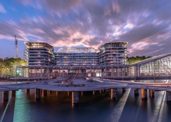 ამასაც უმალავენ ივანიშვილს?! – რას წერს სასტუმრო “პარაგრაფში” მომუშავე?