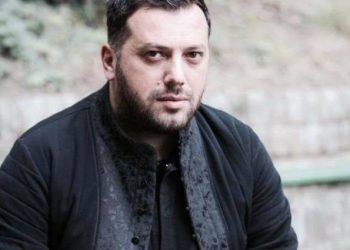 ბატონო ბიძინა, მე ღმერთი მიყვარს და ფულის საკეთებლად ეკლესიაში არ მოვსულვარ – მამა პეტრე ბიძინა ივანიშვილს ღია წერილით მიმართავს