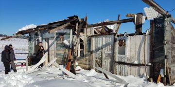 ქობულეთში ოჯახს სახლი თავზე ჩამოენგრა