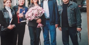 ბატონმა ბადრიმ იმ დროს შეუძლებელი შეძლო და თითქმის 14 წლიანი განშორების შემდეგ ვიქტორ სანეევი მეუღლესთან ერთად თბილისში ჩამოფრინდა – რას იხსენებს სპორტული ჟურნალისტი?