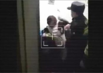 გამიგია, რომ გამომძიებელმა ორჯერ ხელი გაარტყა – მეზობლის თქმით, შშმ პირი პოლიციიის მხრიდან ძალადობის მსხვერპლი წარსულშიც იყო