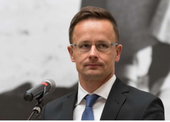 თუ უკრაინა უნგრელი უმცირესობის მიმართ პოლიტიკას არ შეცვლის, ალბათ არ დავეხმარებით – უნგრეთის საგარეო საქმეთა მინისტრი