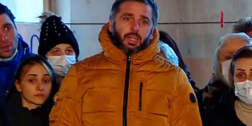 სახლიდან გამოგათრევთ და ურნაში ჩაგაგდებთ – ვის მიმართავს გარდაცვლილი დევნილის ნათესავი