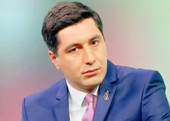 ისე, რომელ ათეისტს გიკიდიათ მარტორქის თავი ზალაში? – ვახო სანაია