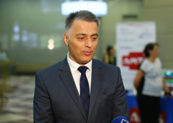 ჯანდაცვის ყოფილი მინისტრი, დეპუტატი ზაალ მიქელაძე:”უხერხულია მინისტრს ან მის მოადგილეს ეს კითხვა დავუსვა”