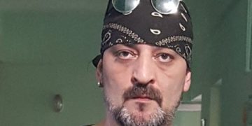 „ასე ესმით პატრიოტიზმი ამ იდიოტებს“ – მუსიკოსი ზაზა კევლიშვილი