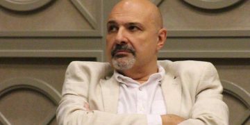 “დავიკიდეთ და ჯოგურზე გადავედით?” –  გამყრელიძე