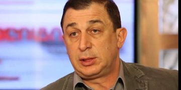 “რამ მოკლა?! – გრიპმაო” – რას წერს ვალერი ხაბურძანია