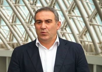 მხოლოდ შთამომავლობით ჩეკისტ სტურუას ეკუთვნის?! სხვებმა სიღარიბესა და უიმედობაში უნდა დალიონ სული?“ –  ნუგზარ წიკლაური