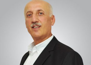 “შევქმნათ ფონდი და ყველა რუსეთუმეს დავუფინანსოთ რუსეთში გამგზავრება, მხოლოდ ერთი მიმართულებით., უკან გამოსამგზავრებელ ბილეთის ფულს მალევე იშოვნიან! “,- ძოწენიძე