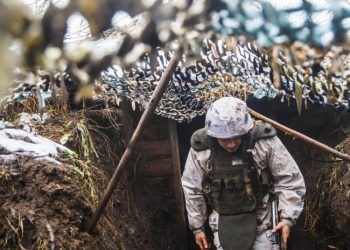 დონბასში დაბომბვის შედეგად, 2 უკრაინელი ჯარისკაცი დაიღუპა და 12 დაშავდა