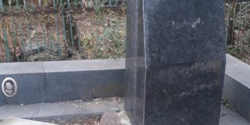 “ესაა ქუთაისელი კაცის საფლავი,რომელსაც ზედმეტი სახელით “მეობა” მოიხსენიებდნენ“- გოჩა ჩხეტია ქუთაისში საფლავის გაქურდვის შესახებ