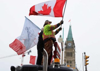 “კანადის დედაქალაქი 11-ე დღეა ალყაშია-ოტავაში სავალდებულო ვაქცინაციას აპროტესტებენ!”