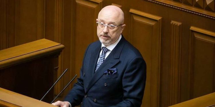 KIEV, UKRAINE - NOVEMBER 4, 2021: Ukraine's newly-appointed Defense Minister Oleksii Reznikov attends a meeting of the Ukrainian Parliament (Verkhovna Rada). Iryna Vereshchuk has been appointed to Reznikov's former position of Minister for Reintegration of the Temporarily Occupied Territories of Ukraine. Irina Yakovleva/TASS

Украина. Киев. Алексей Резников, назначенный на должность министра обороны Украины, во время заседания Верховной рады. Его бывшую должность министра по вопросам неподконтрольных территорий Украины "Слуга народа" заняла Ирина Верещук. Ирина Яковлева/ТАСС