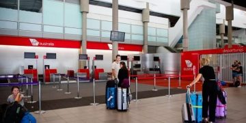 თითქმის 2 წლის შემდეგ, ავსტრალია საერთაშორისო ვიზიტორებისთვის გაიხსნა