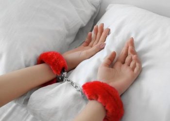 რუსეთში, ვალენტინობის წინა დღეებში ხელბორკილებზე მოთხოვნა 8-ჯერ არის გაზრდილი