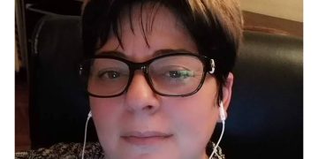 “ამ ქვეყანაში სიღარიბე განაჩენია! ამ სიღარიბეში იძინებენ ღამით ბავშვები და დილით ვეღარ იღვიძებენ…” – ნაზიბროლა რეხვიაშვილი