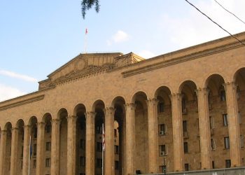 74 – მომხრე, 0 – წინააღმდეგი – პარლამენტმა უკრაინის მხარდამჭერი რეზოლუცია დაამტკიცა