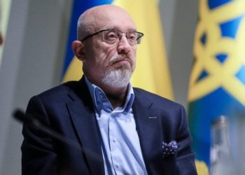 გამოცხადდით სამხედრო ცენტრებში და სამშობლო დაიცავით. აიღეთ იარაღი და დაიცავით სამშობლო – უკრაინის თავდაცვის მინისტრი