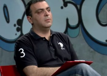 ..”უკრაინის დროშები მაგრა არ გიხდებათ” – ვის მიმართავს დავით კოვზირიძე