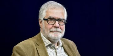 როცა უკრაინას თავს დაესხნენ, საკუთარ თავზე ყურადღების გადატანის მცდელობა არც მორალურად და არც პოლიტიკურად არ არის სწორი – გია ნოდია მიხეილ სააკაშვილს მიმართავს