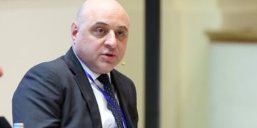 იმის საფრთხე ნამდვილად ჩანს, რომ რაღაც რეისი მოიხსნას, რაღაც გადაიდოს – უკრაინაში საქართველოს ელჩი მოქალაქეებს აფრთხილებს