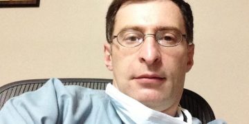 თუმცა ის ალბათ არც არასდროს არსებობდა..!”-გურული