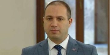 რუსთავის მოსახლეობა არ დაუშვებს პარლამენტში მოხვდეს ისეთი ადამიანი, ვისაც “კრიმინალთან აქვს შეხება.”  – მიქანაძე