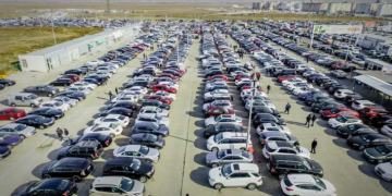 “პანდემიამდე თუ ერთი ავტომობილიდან 1000 დოლარიან მოგებაზე გადიოდი, დღეს მოგება 400 დოლარი გრჩება. “-ავტოიმპორტიორთა კავშირის თავჯდომარე ლაშა დარბაისელი