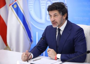 კალაძე:”ახლა ჩამოვედი მე აქ თბილისში და თაღლითურად მიწა მივიტაცე, მერე რა რომ 2 ბინა მაქვს, 3 მიწის ნაკვეთი რეგიონში..”