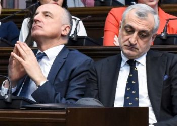 „როგორც კი წააგებს ბადრი ჯაფარიძე არჩევნებს, მეორე თაღლითი ხაზარაძეეც მაშინვე აორთქლდება“ – ნიკოლოზ მეტრეველი