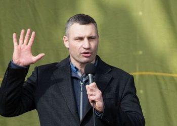 „მტრის დივერსიული ჯგუფები სამოქალაქო ფორმაში არიან“ – კლიჩკო მოქალაქეებს აფრთხილებს