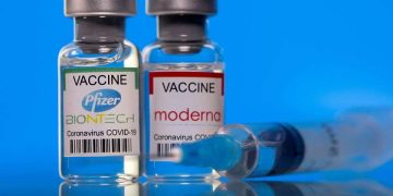 CDC-ის კვლევა: Pfizer/BioNTech-ისა და Moderna-ს ვაქცინების გამაძლიერებელი დოზის ეფექტურობა 4 თვეში მცირდება, თუმცა კვლავ უზრუნველყოფს არსებით დაცვას ჰოსპიტალიზაციისგან