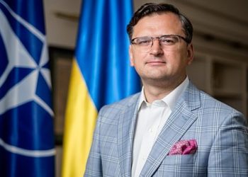 „სწორედაც, ახლა, ომის ცეცხლიდან ძლიერი უკრაინა იბადება! პუტინი ვერ გაგვტეხავს! ჩვენ მოვიგებთ” – კულება