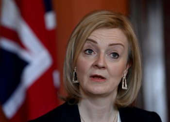 პუტინი შეეცდება, დააბრუნოს საათი უკან, 1990-იანი წლების შუა ხანებში… მოსკოვის შეჩერება აუცილებელია – ელიზაბეთ თრასი