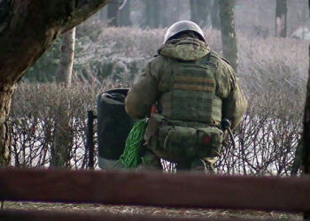 ლუგანსკის რეგიონში ვითარება დაიძაბა, ხელისუფლება მოსახლეობას სახლებში დარჩენისკენ მოუწოდებს