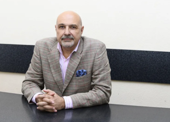 „მთელი ეს ისტერია ძალიან ჰგავს 2020-ის კოვიდ ისტერიას მედიაში. როგორც ჩანს მაშინ მეთოდოლოგია დატესტეს“ – მამუკა გამყრელიძე