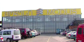 უკანონო მშენებლობა თბილისში – ოპოზიცია მერიას კორუფციულ გარიგებაში ადანაშაულებს