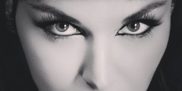 აეთრიეთ და ბავშვებს იმ დებილობა ლექსების მაგივრად – ჩაიდანი დავარდა და თხას მამიდა დაახტაო, იარაღის მოხმარება და თავდაცვა ასწავლეთ – მთისა ყველაშვილი