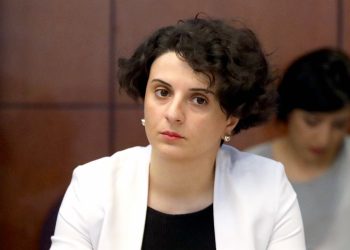 „დედოფალოთქო ვიტყოდი, მაგრამ ვერ გკადრებთ, ჩემთვის სულ „თქვენო ღირსება“-დ დარჩებით“ – ნათია მეზვრიშვილის ემოციური პოსტი