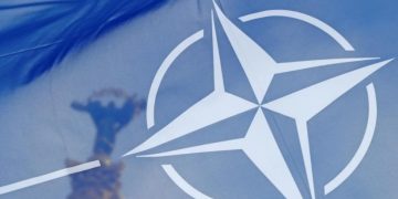 ნატო კიევში ოფისს ხურავს და თანამშრომლები ლვოვში გადაჰყავს