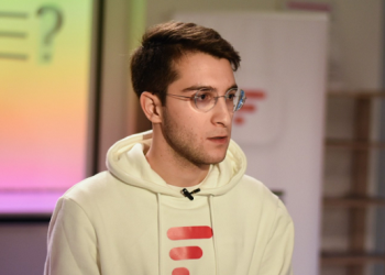 დადგინდა, რომ ნიკა კვარაცხელია არ იცნობდა არც ერთ ბრალდებულს – პროკურორი