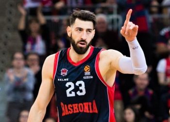 თორნიკე შენგელიამ მოსკოვის ცსკა დატოვა