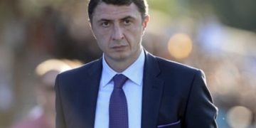 უცხოელი პოლიტიკოსების სუსტმა და არამკვეთრმა პოლიტიკამ ჯერ საქართველო მიიყვანა მძიმე მდგომარეობამდე და ახლა, იგივე გზას უკრაინა გადის – შოთა არველაძე