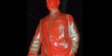 სოფელ ვარიანში, რამდენიმე დღის წინ დადგმული სტალინის ძეგლი წითლად შეღებეს