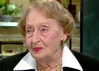 “ეს რა ვნახე, ხალხო, წნევამ ამიწია, შემრცხვა… თავი უნდა მოვიკლაო, შენც უნდა გადაგდო და ისე უნდა მოვიკლა თავიო” – თამარ სხირტლაძე