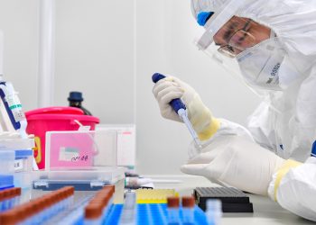 ჩინეთმა COVID-19-ის ახალი ტესტი შექმნა, რომელიც ზუსტ შედეგს 4 წუთში აჩვენებს