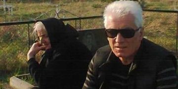 „როგორ გინდა უთხრა.. თამაზის ძმა ახლახან  მიაბარეს მიწას“ – თამაზ მეჭიაურის დედამ ჯერ არ იცის, რომ მეორე შვილიც აღარ ჰყავს